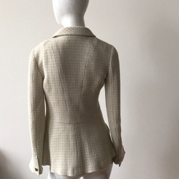 SOLD Chanel Tweed Blazer - Picture 4 of 10